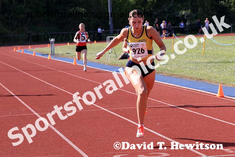 Senior womens 200 metres, 2025 North Eastern Track and Field Champs., Shildon, County Durham. Photo: David T. Hewitson/Sports for All Pics